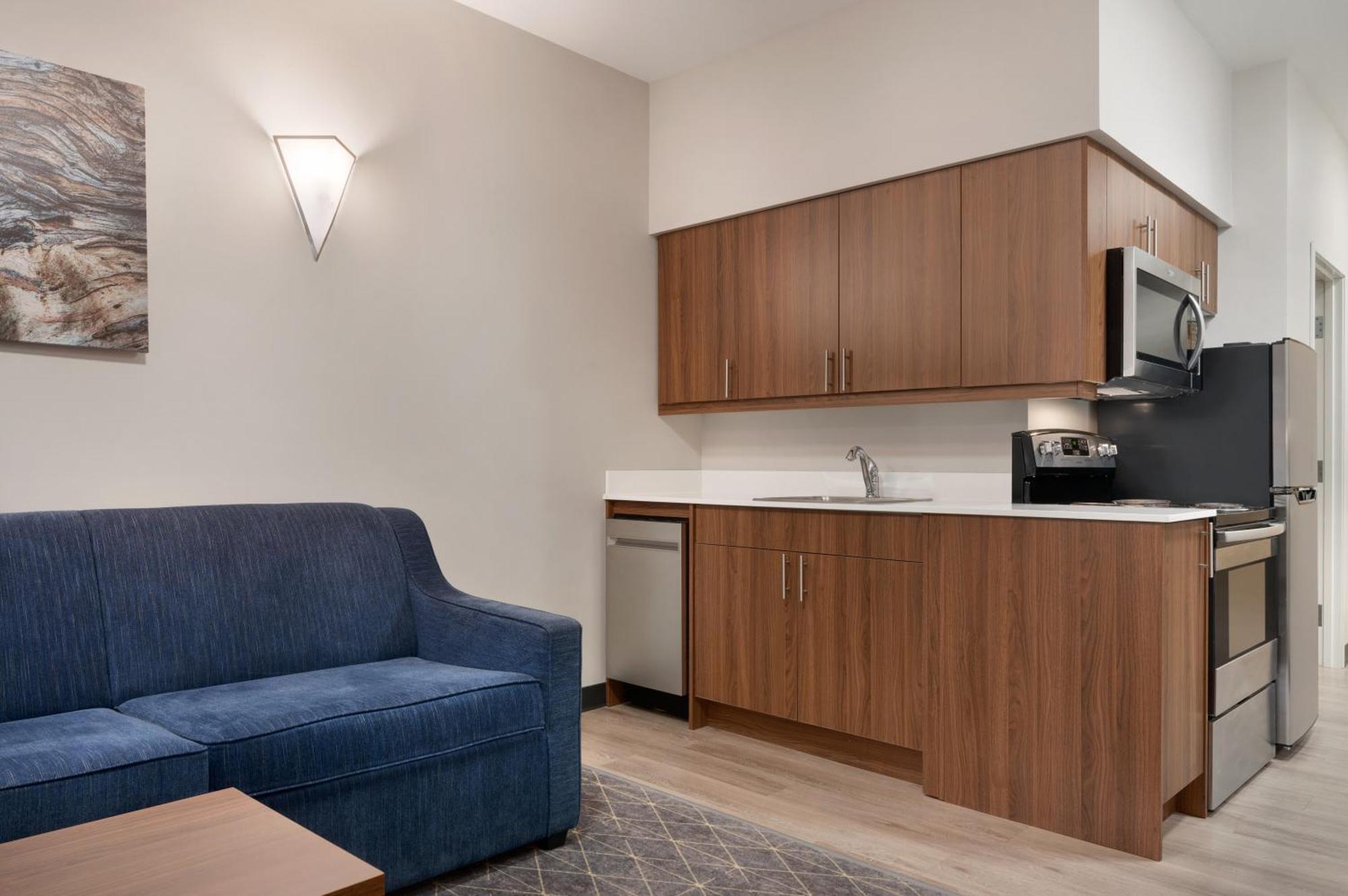 Park Inn By Radisson, Kelowna Ngoại thất bức ảnh
